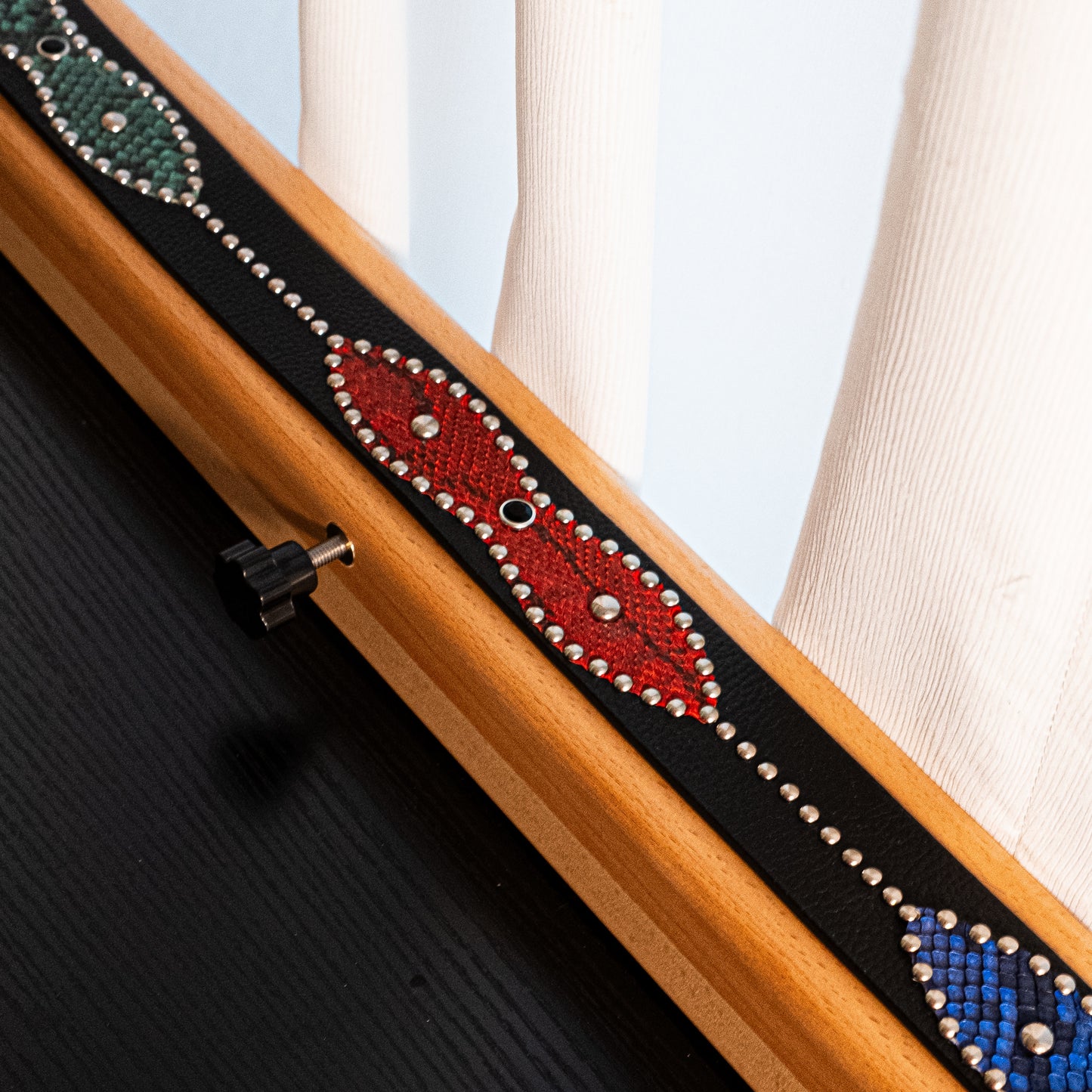 STUDDED LEATHER BELT IN BLACK